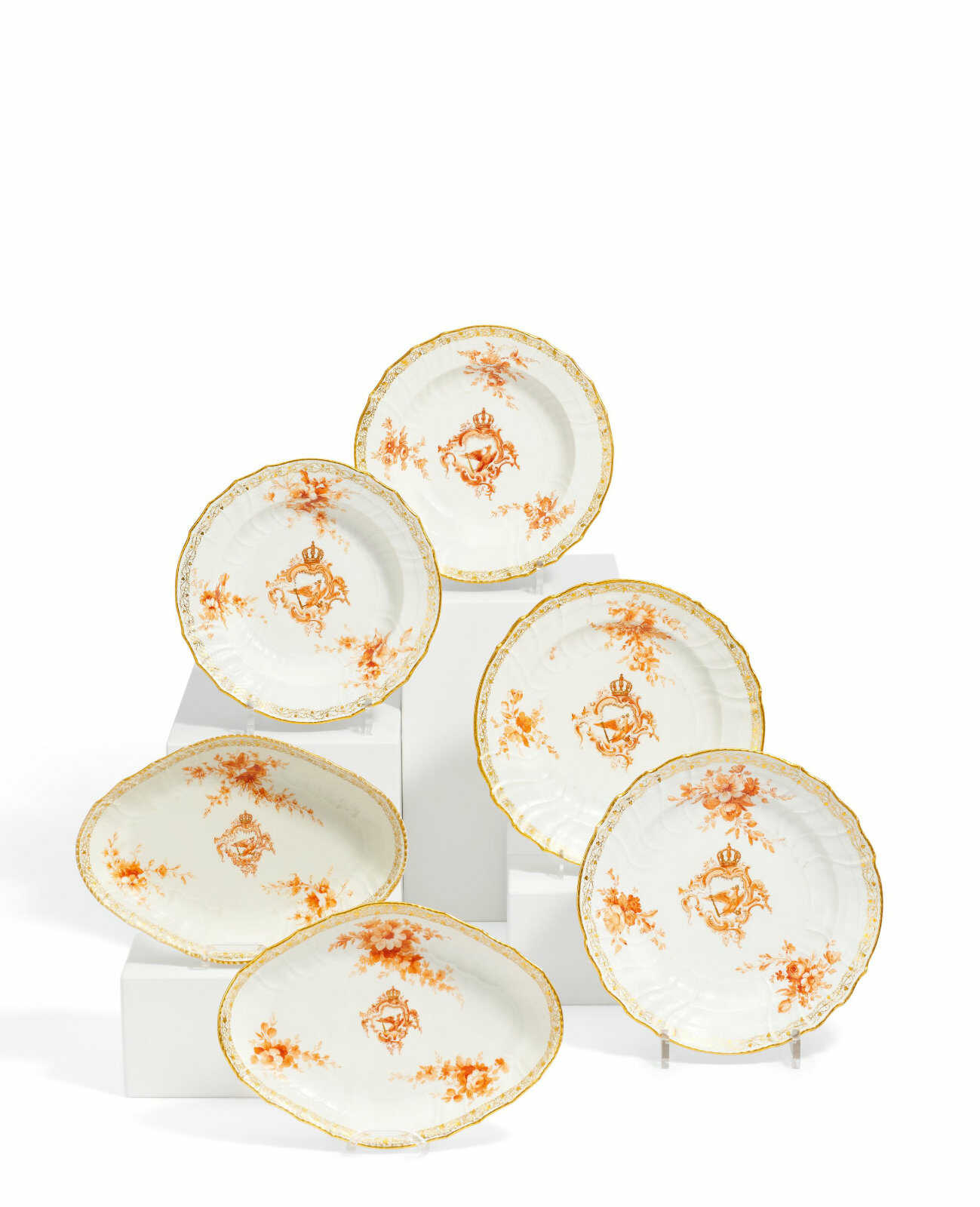 SIX PORCELAIN PIECES FROM THE SERVICE FOR EMPEROR WILHELM II SIX PORCELAIN PIECES FROM THE SERVICE FOR EMPEROR WILHELM II