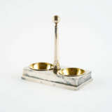 SILVER SPICE CONTAINER WITH FACETTED HANDLE TO THE CENTRE - Foto 2