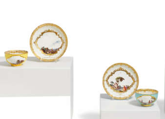 TWO PORCELAIN TEA BOWLS AND SAUCERS WITH MERCHANT SHIPPING SCENES