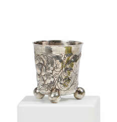SMALL SILVER BUN-FOOTED CUP WITH BAROQUE FLORAL TENDRILS