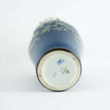 LARGE PORCELAIN VASE WITH BLOSSOMS - photo 4