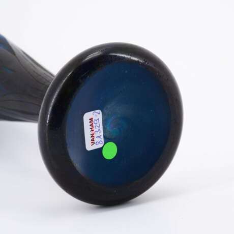 GLASS VASE WITH SNOW DROPS - фото 5