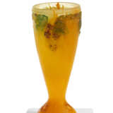 SMALL GLASS VASE WITH BLACKBERRIES - photo 1