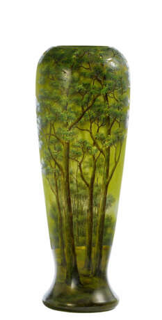 LARGE OVERLAID GLASS VASE 'ARBRES EN ÉTÉ" - photo 1 LARGE OVERLAID GLASS VASE 'ARBRES EN ÉTÉ" - photo 1