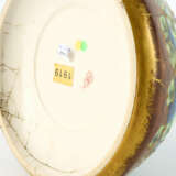 SHORT-NECK PORCELAIN VASE WITH FLOWER DECOR - фото 5