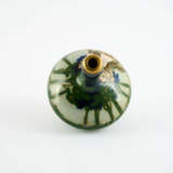 SMALL PORCELAIN SHORT-NECK VASE WITH PORTRAIT OF A WOMAN - photo 3