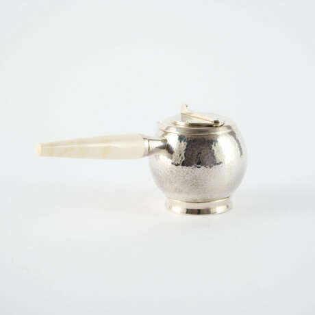 SILVER & IVORY TEA EXTRACT POT - photo 3 SILVER & IVORY TEA EXTRACT POT - photo 3