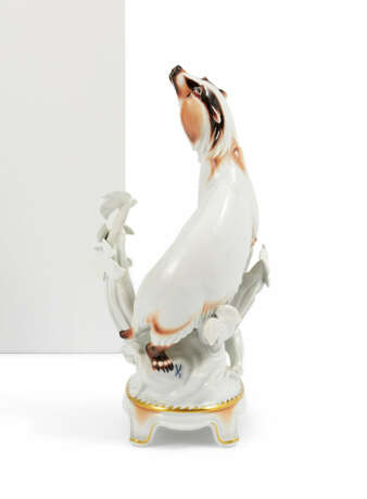 PORCELAIN FIGURINE OF A BADGER - фото 1 PORCELAIN FIGURINE OF A BADGER - фото 1