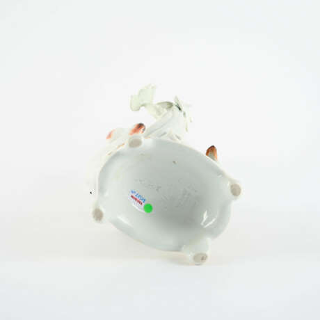 PORCELAIN FIGURINE OF A BADGER - фото 3 PORCELAIN FIGURINE OF A BADGER - фото 3