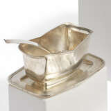 LARGE SILVER SAUCE BOAT ON FIXED STAND WITH SPOON - photo 1