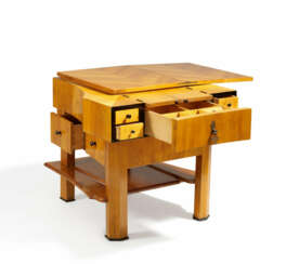 SMALL MECHANICAL BIRCH TABLE