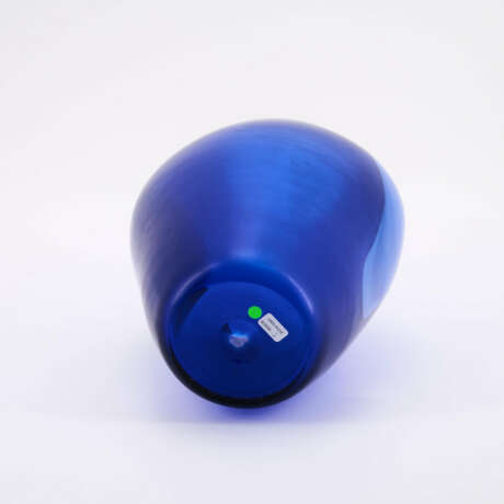 GLASS VASE FROM THE SERIES 'ELFI' - photo 4 GLASS VASE FROM THE SERIES 'ELFI' - photo 4