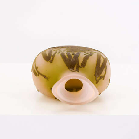 GLASS VASE WITH CATKINS - photo 3