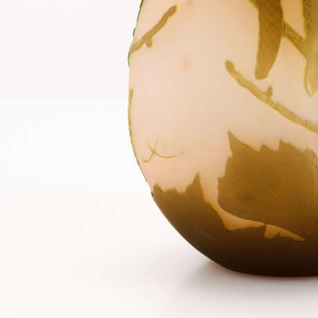 GLASS VASE WITH CATKINS - photo 5