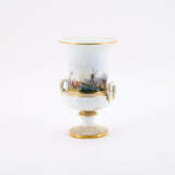 SMALL PORCELAIN CRATER VASE WITH RIVER BANK LANDSCAPE - Foto 1
