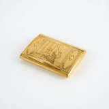GOLD CARD CASE WITH FINELY ENGRAVED INTERIOR SCENE - photo 1