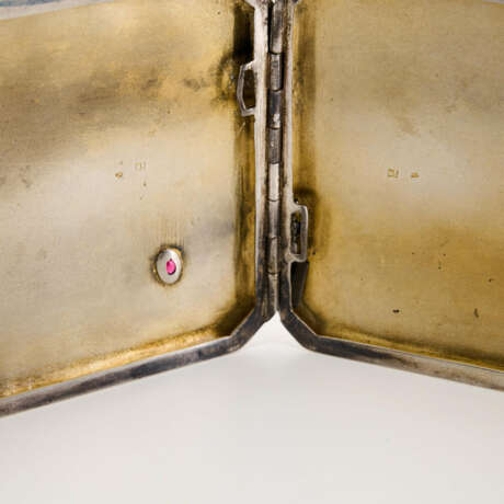 SILVER CIGARETTE ETUI WITH SMALL SPIDER - photo 5