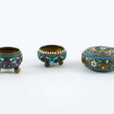 SMALL ROUND SILVER BOX AND TWO SMALL SALT CONTAINERS WITH COLOURFUL ENAMEL DECOR - photo 1