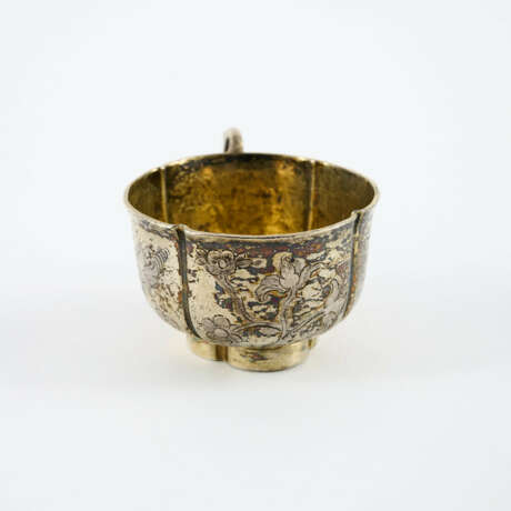 SMALL SILVER CHARKA WITH FLORAL ENGRAVINGS - photo 5