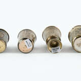 ENSEMBLE OF FOUR SMALL SILVER VODKA BEAKERS - Foto 7