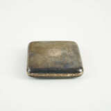 SILVER CIGARETTE ETUI WITH DICE DECOR - photo 5