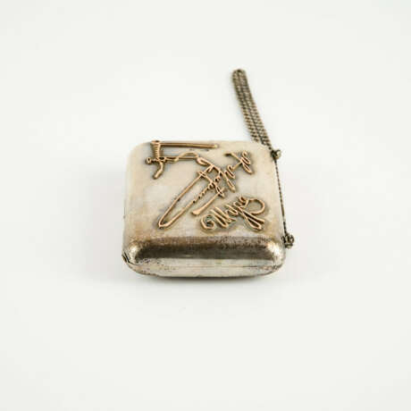 SMALL SILVER PURSE WITH APPLIED DEDICATIONS AND SIGNATURES - photo 3 SMALL SILVER PURSE WITH APPLIED DEDICATIONS AND SIGNATURES - photo 3