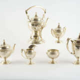 SEVEN-PIECE SILVER COFFEE AND TEA SERVICE WITH FLORAL DECOR - photo 2