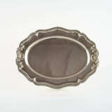 LARGE OVAL SILVER SERVING PLATTER WITH SHELL DECORATIONS - фото 1
