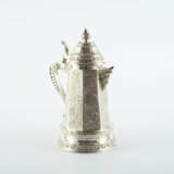EXCEPTIONALLY LARGE HISTORICIST SILVER COIN JUG - фото 2