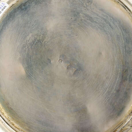 EXCEPTIONALLY LARGE HISTORICIST SILVER COIN JUG - фото 6