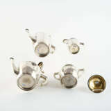 FOUR-PART SILVER COFFEE AND TEA SERVICE WITH BEAD AND REEL - photo 4