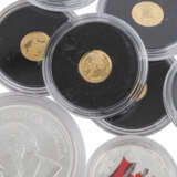Konvolut Kleinste Goldmünzen der Welt - photo 4
