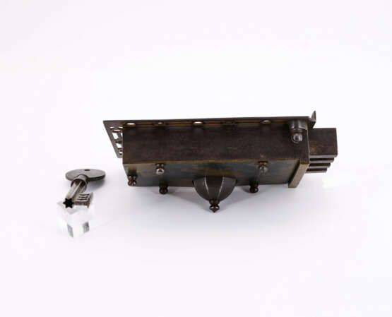 LARGE FURNITURE LOCK WITH STAR-SHAPED HOLLOW PIN KEY - photo 3