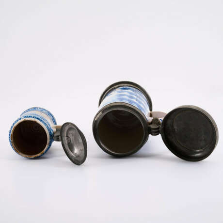 TWO FAYENCE CERAMIC DRUM MUGS WITH ELK DEPICTION - фото 6