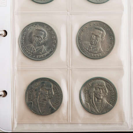Münzen und Medaillen in 2 Alben - - photo 5