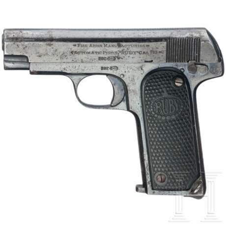 Ruby Pistole - photo 1