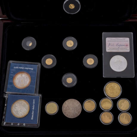 Gemischtes Konvolut Münzen und Medaillen, mit viel GOLD - - Foto 2
