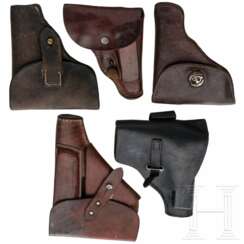Fünf Pistolentaschen