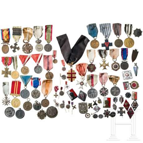 Sammlung Abzeichen und Medaillen, Osteuropa, 20. Jhdt. - фото 1