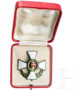 Hungary. Ungarischer Verdienstorden - Offizierskreuz mit Kriegsdekoration, 1. Hälfte 20. Jhdt.