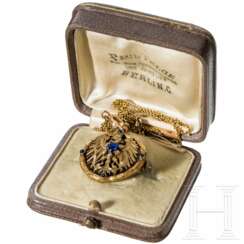 Preußischer Goldanhänger in kaiserlichem Etui, vor 1918