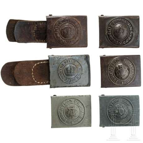 Sechs Koppelschlösser zur feldgrauen Bekleidung - photo 1