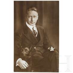 Wilhelm Kronprinz von Preußen (1882 - 1951) - Portraitpostkarte von ihm, rückseitig handschriftlicher Text und eigenhändige Unterschrift 1922