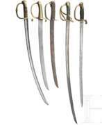 Übersicht. Fünf französische Säbel, 18./19. Jhdt.