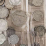 Bunt gemischtes Konvolut Münzen und Medaillen mit SILBER - - фото 4