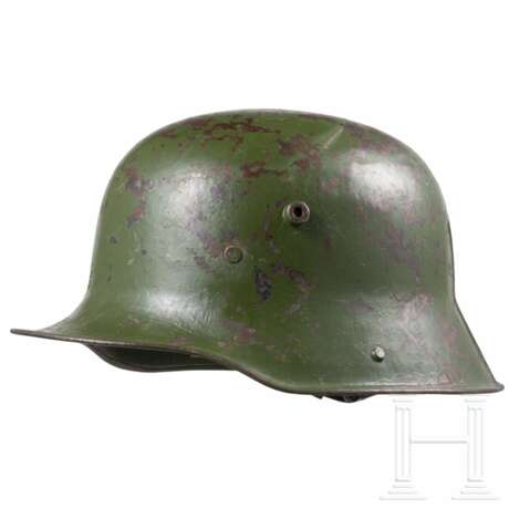 Stahlhelm M 17/36 der bulgarischen Armee - photo 1