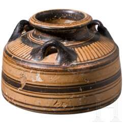 Daunisches Gefäß mit drei Henkeln, 5. Jhdt. v. Chr.