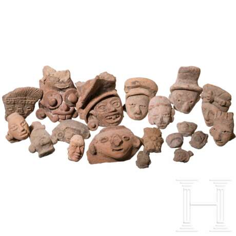 20 präkolumbische Tonköpfe, überwiegend wohl Ecuador / Mexiko, Jama-Coaque, Veracruz u.a., 500 - 900 n. Chr. - Foto 1