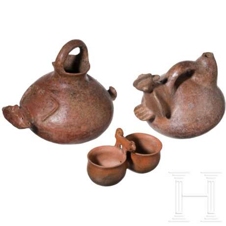 Drei präkolumbische figürliche Tongefäße, Ecuador, Chorrera / Peru, Viscus, 300 - 800 n. Chr. - photo 1 Drei präkolumbische figürliche Tongefäße, Ecuador, Chorrera / Peru, Viscus, 300 - 800 n. Chr. - photo 1