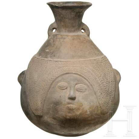 Große Tonflasche, Peru, wohl Chimu-Kultur, 11. - 15. Jhdt. - photo 1 Große Tonflasche, Peru, wohl Chimu-Kultur, 11. - 15. Jhdt. - photo 1